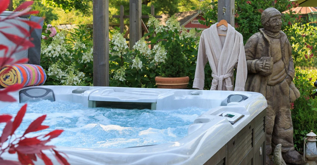  Puna Pond: Our Hot-Soaking Spa