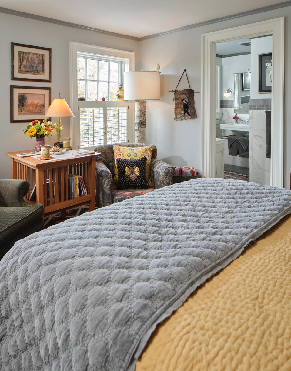 Our 6 Luxurious Suites