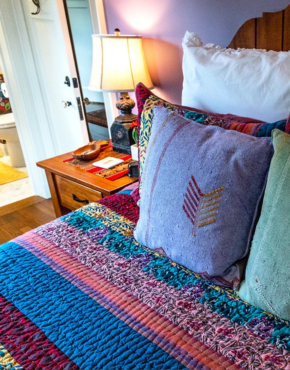 Experience the South Siesta Suite at the Timbrook Guesthouse