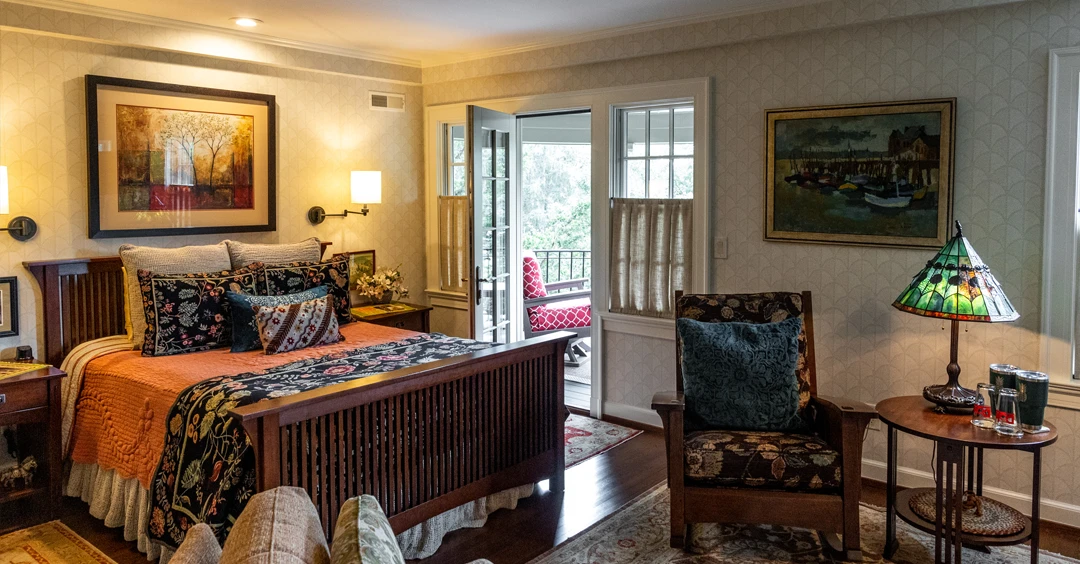 Top romantic guest suites in Ohio