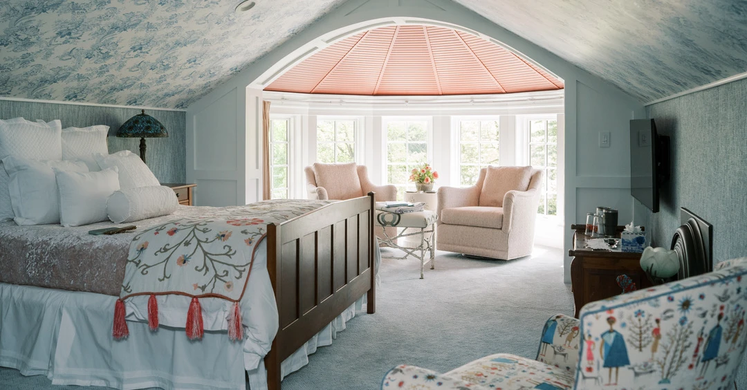 Relaxing Rooms